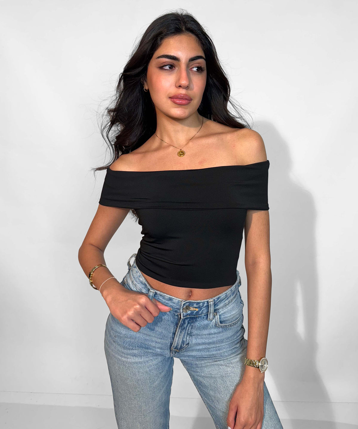 Off-Shoulder top